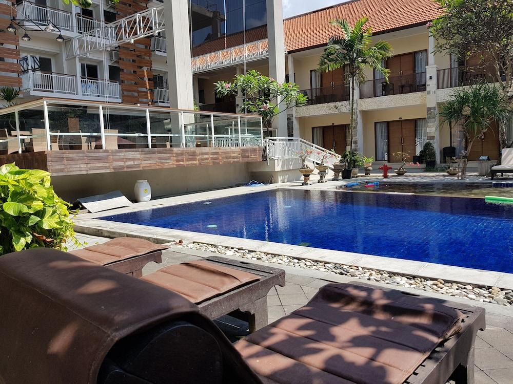 New Garden View Resort Legian Dış mekan fotoğraf